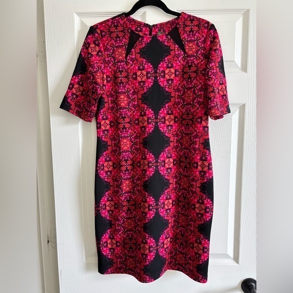 Taylor Dresses & Skirts - Elegant Pink and Black Patterned Dress